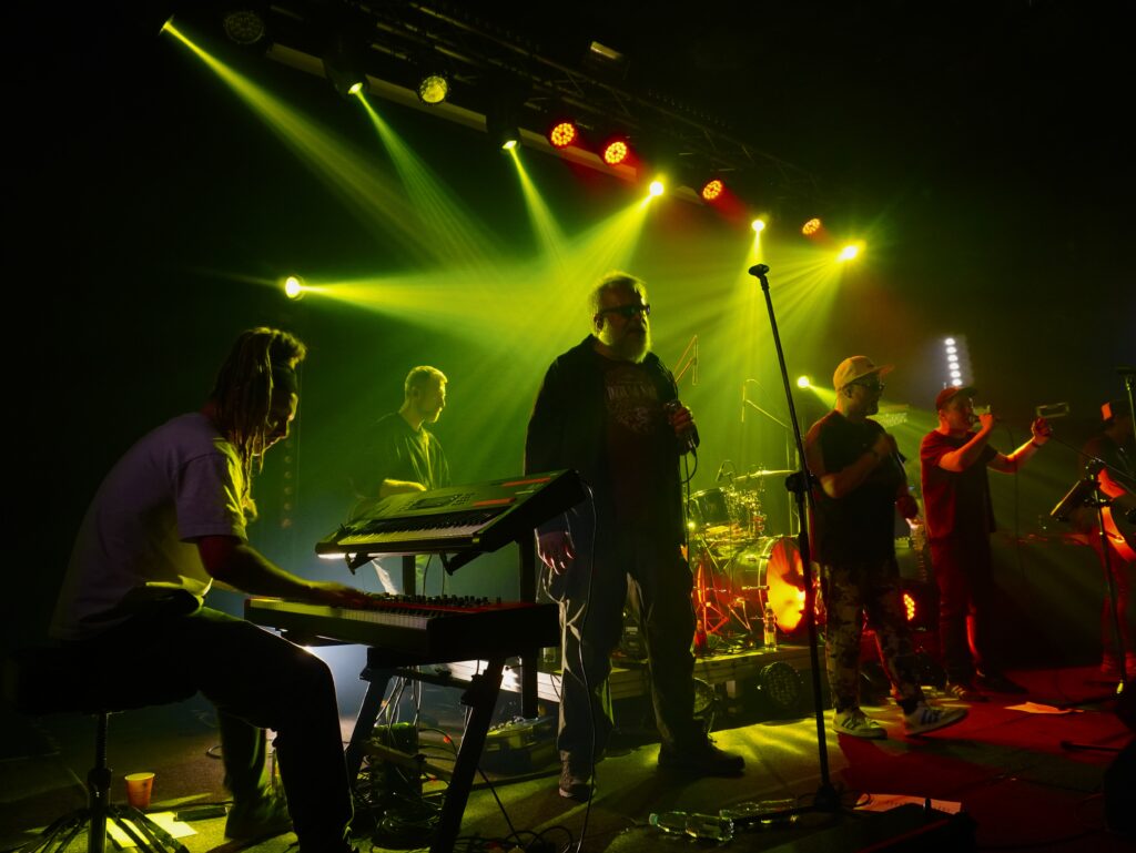 Vavamuffin koncert reggae podwórko art Spoko Agencja Trójmiasto dancehall taniec